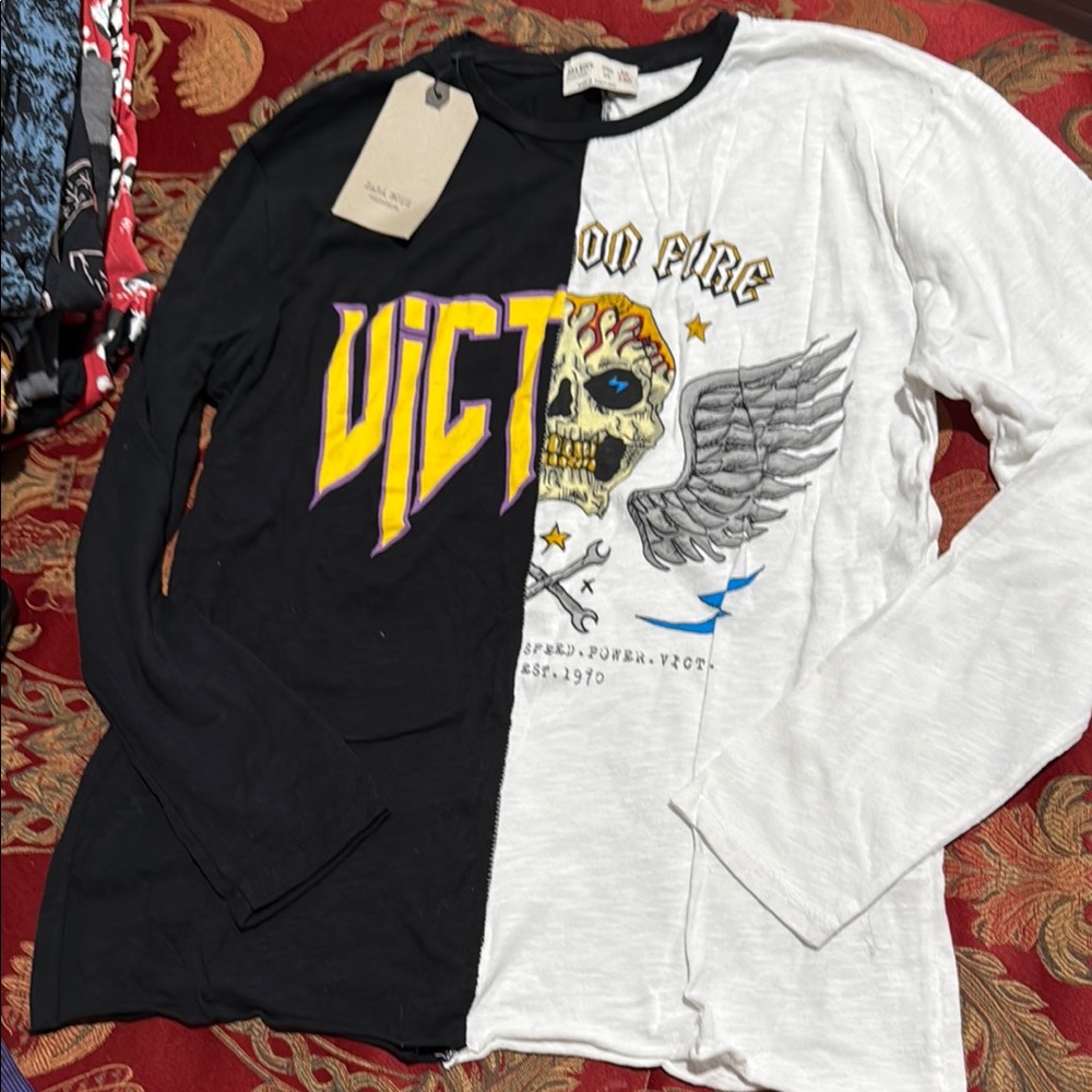 Black and White Graphic Long Sleeve Shirt